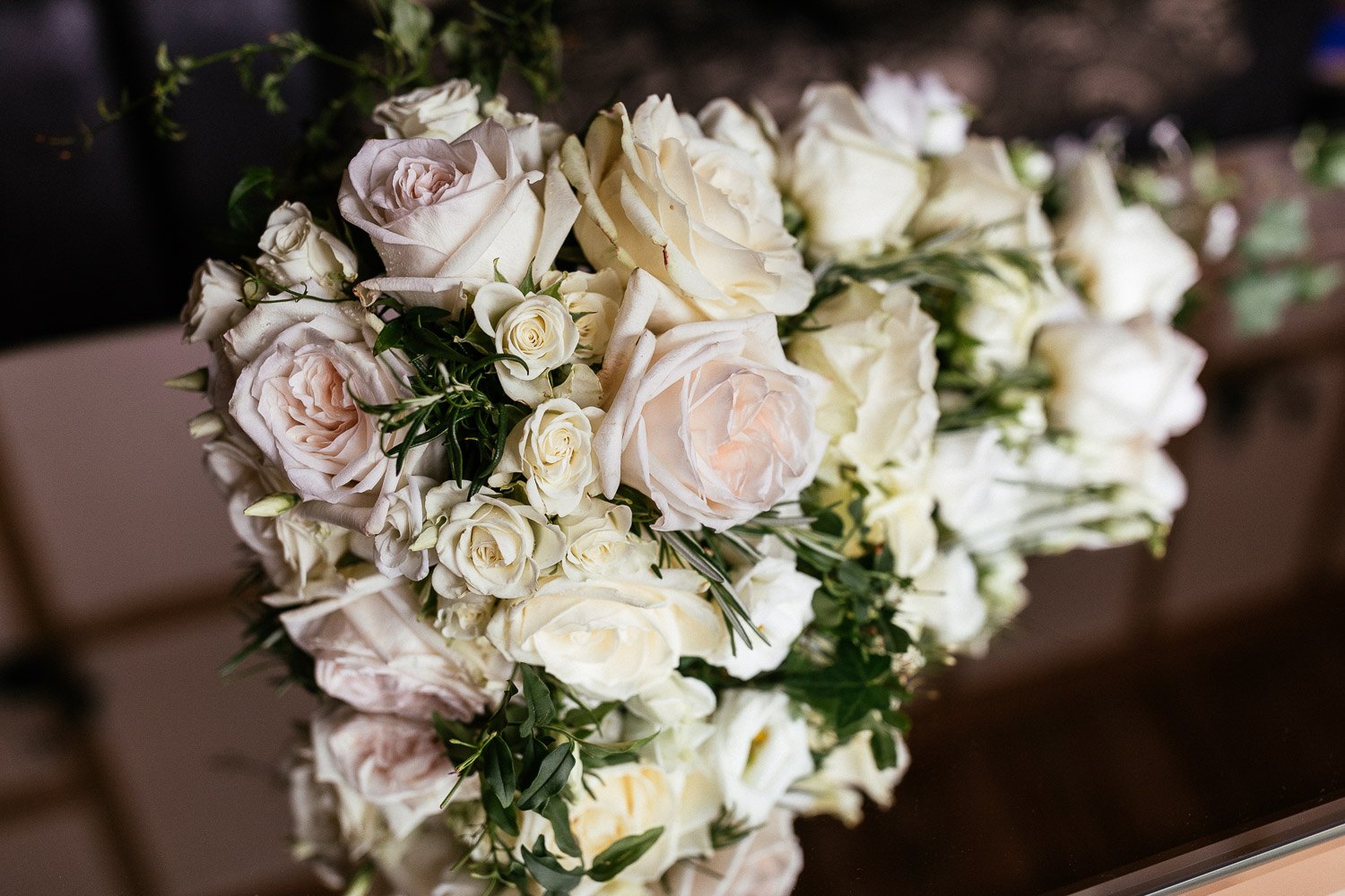 luxury bridal flowers, chalfont st giles