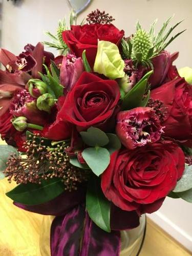 Red rose and tulip wedding 